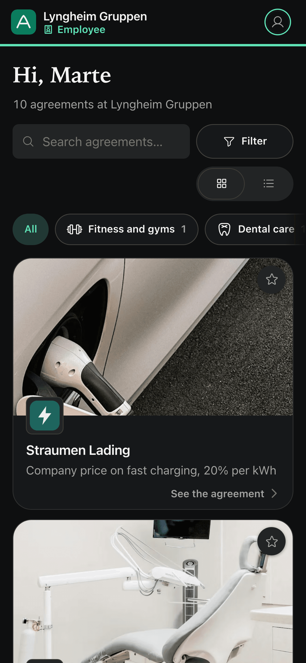 Avtalor on desktop and mobile: the administrator at Lyngheim Gruppen sees eleven agreements and that 155 of 230 employees use the portal, and an employee sees the hotel agreement on the phone